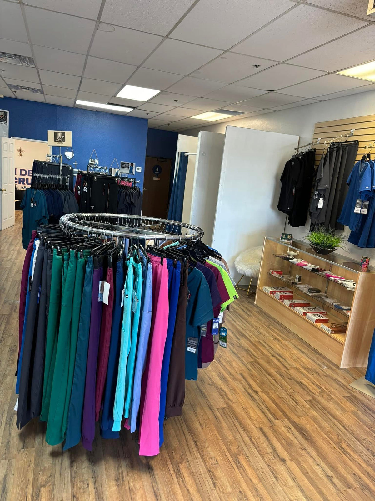 Medical Scrubs & Jogger Styles – Dagacci, KOI,DressMeD | High Desert nursing Uniforms
